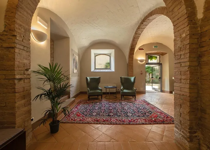 Relais Della Rovere Hotel 4*