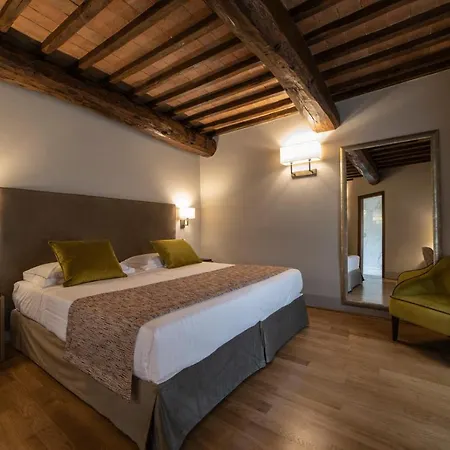 Hotel Relais Della Rovere 4*